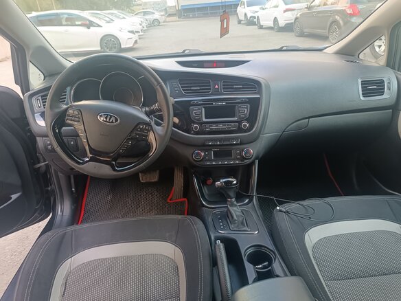2012 Kia Ceed II, чёрный, 860000 рублей - вид 13