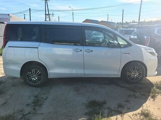 2015 Toyota Esquire I, белый, 1100000 рублей, вид 2