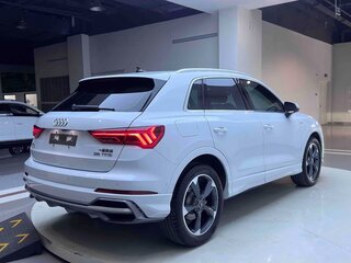 2023 Audi Q3 35 TFSI II (F3), белый, 1900000 рублей, вид 4
