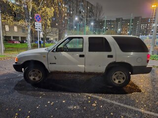 1998 Chevrolet Blazer II Рестайлинг, белый, 220000 рублей, вид 4