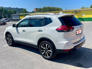 2019 Nissan X-Trail III Рестайлинг, белый, 2790000 рублей, вид 4
