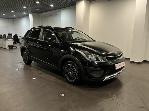 2018 Kia Rio X-Line IV, чёрный, 1355000 рублей