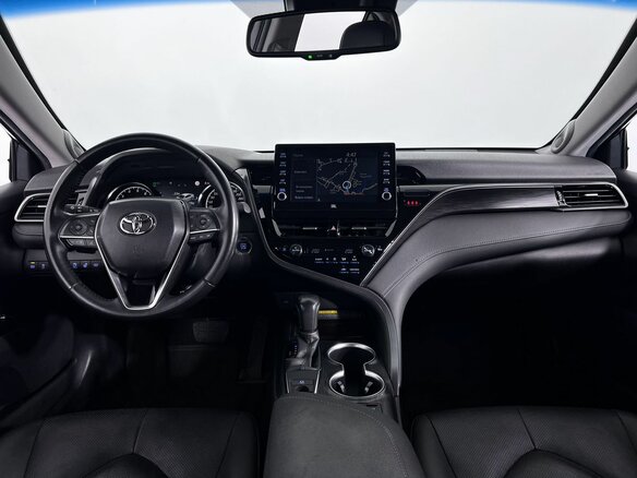 2021 Toyota Camry VIII (XV70) Рестайлинг, белый - вид 14