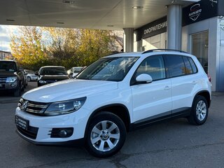 2012 Volkswagen Tiguan I Рестайлинг, белый, 1265000 рублей, вид 1