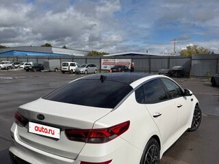 2018 Kia Optima IV Рестайлинг, белый, 1850000 рублей, вид 4