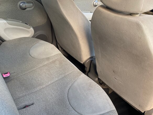 2005 Nissan March III (K12), красный - вид 4