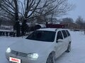 2002 Volkswagen Golf IV, белый, 250000 рублей
