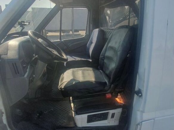 1998 Mercedes-Benz Sprinter, белый, 520000 рублей - вид 14
