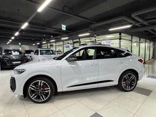 2025 Audi Q5 45 TFSI III (GU), белый, 7850060 рублей, вид 2