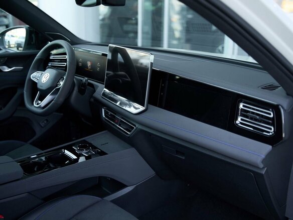 2026 Volkswagen Tiguan L Pro III (China Market), серый, 5149900 рублей - вид 9