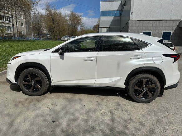2020 Lexus NX 200 I Рестайлинг, белый, 3700000 рублей - вид 10