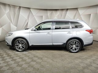 2017 Mitsubishi Outlander III Рестайлинг 2, серебристый, 1855000 рублей, вид 5