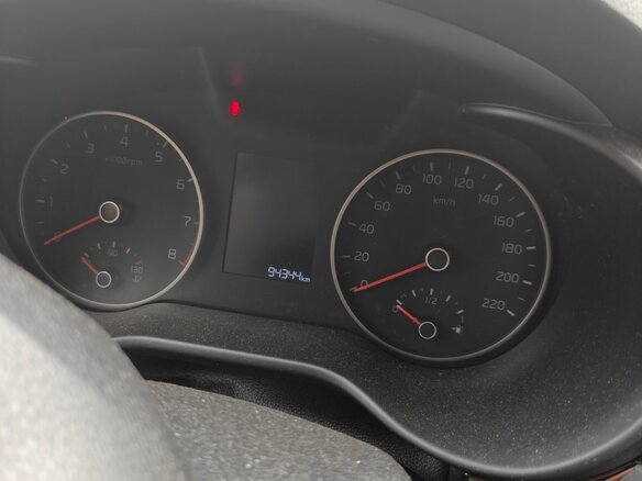 2018 Kia Rio X-Line IV, красный, 1650000 рублей - вид 4