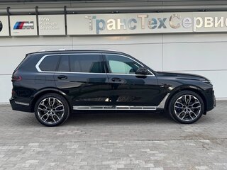 2026 BMW X7 40i I (G07) Рестайлинг, чёрный, 17550000 рублей, вид 4