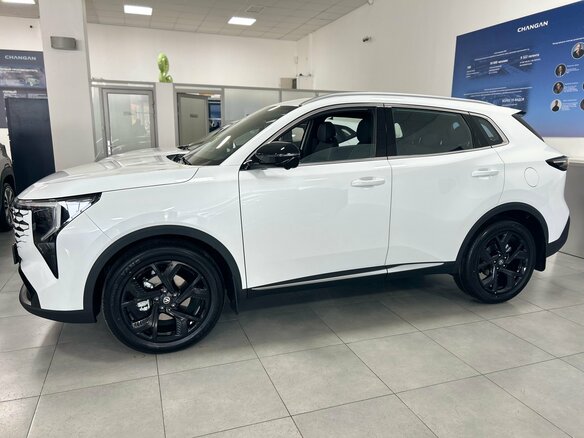 2026 Changan UNI-S I Рестайлинг, белый, 3249900 рублей - вид 3