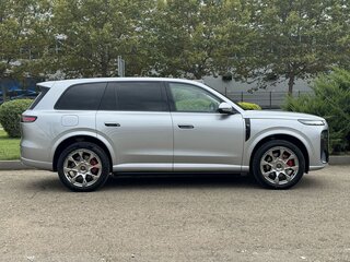 2026 Voyah Taishan X8, серебристый, 7500000 рублей, вид 4