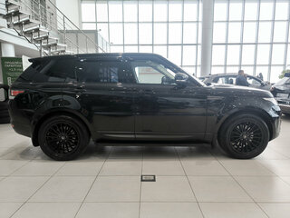 2017 Land Rover Range Rover Sport II, чёрный, 4700000 рублей, вид 4