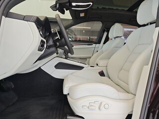 2025 Porsche Macan I Рестайлинг 2, фиолетовый, 13940000 рублей, вид 2