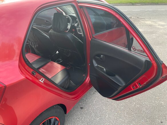 2011 Kia Picanto II, красный, 430000 рублей - вид 14