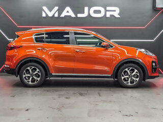 2019 Kia Sportage IV Рестайлинг, оранжевый, 2305000 рублей, вид 4