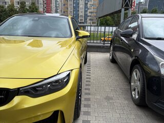 2017 BMW M4 Competition Package F82/F83 Рестайлинг, золотистый, 4999000 рублей, вид 3