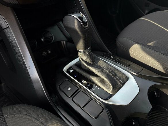 2017 Hyundai Santa Fe III Рестайлинг, серебристый - вид 18