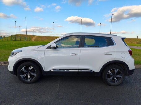 2022 Chery Tiggo 4 Pro I, белый, 990000 рублей, вид 2