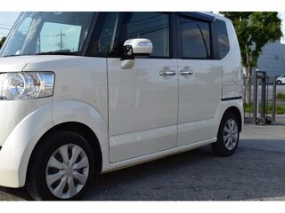 2017 Honda N-BOX II, белый, 688999 рублей, вид 4