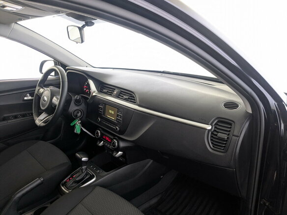 2020 Kia Rio IV Рестайлинг, чёрный, 1700000 рублей - вид 10