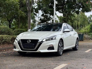 2022 Nissan Altima VI (L34), белый, 1748000 рублей, вид 1