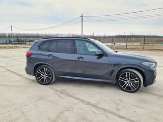 2019 BMW X5 30d IV (G05/G18), серый, 5850000 рублей, вид 4
