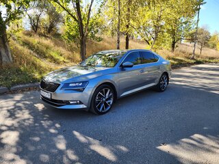 2018 Skoda Superb III, серый, 2400000 рублей, вид 1