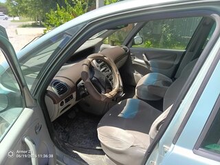 2003 Citroen Xsara Picasso, зелёный, 110000 рублей, вид 3