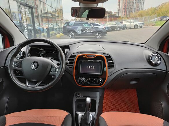2017 Renault Kaptur I, оранжевый, 1475000 рублей - вид 13