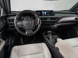2021 Lexus UX 200 I, красный, 2850000 рублей, вид 5