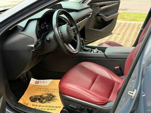 2023 Mazda 3 Axela IV (BP), синий, 1800000 рублей - вид 11