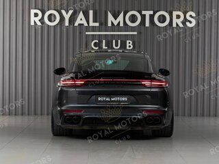 2019 Porsche Panamera GTS II, серый, 9500000 рублей, вид 4
