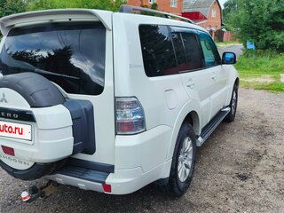 2013 Mitsubishi Pajero IV Рестайлинг 1, белый, 1950000 рублей, вид 5