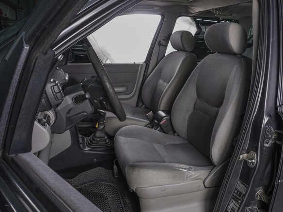 2003 Land Rover Freelander I, серый, 850000 рублей - вид 9
