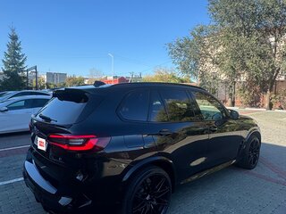 2020 BMW X5 M Competition III (F95), чёрный, 8450000 рублей, вид 3