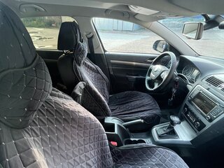 2011 Skoda Octavia DSG7 II (A5) Рестайлинг, чёрный, 800000 рублей, вид 4