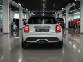 2022 Mini Hatch Cooper S III (F55/F56) Рестайлинг 2, серый, 3760000 рублей - вид 5