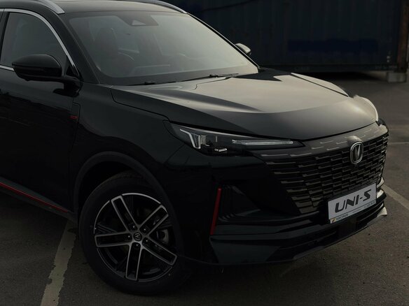2026 Changan UNI-S I, чёрный, 3229900 рублей - вид 1