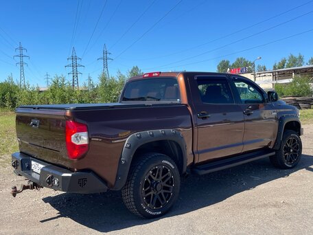 2013 Toyota Tundra CrewMax II, коричневый, 4480000 рублей, вид 2