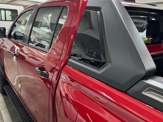 2026 Toyota Hilux IX, пурпурный, 6800000 рублей, вид 2
