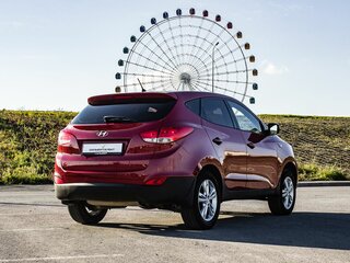 2012 Hyundai ix35 I, красный, 880000 рублей, вид 2