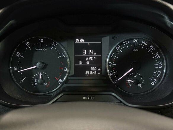 2013 Skoda Octavia III (A7), белый - вид 11