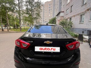 2018 Chevrolet Cruze II, чёрный, 850000 рублей, вид 5
