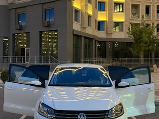 2016 Volkswagen Polo V Рестайлинг, белый, 700000 рублей, вид 5