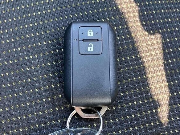 2023 Suzuki Jimny Sierra IV, чёрный, 1799777 рублей - вид 28
